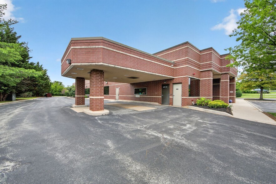 More Photos Of 470 John Young Way, Exton Unknown For Lease