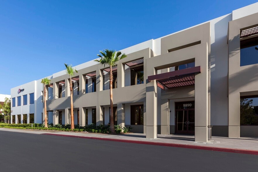More Photos Of 4790 Eastgate Mall, San Diego Unknown For Lease