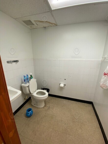 More Photos Of 295 Ralph Ave, Brooklyn Flex For Lease