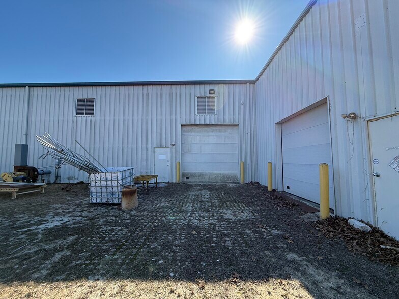 More Photos Of 1400 N Mill Rd, Vineland Warehouse For Lease