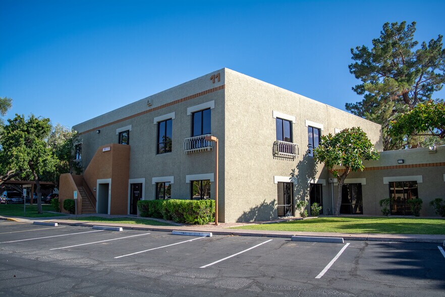 More Photos Of 2222 S Dobson Rd, Mesa Office For Lease