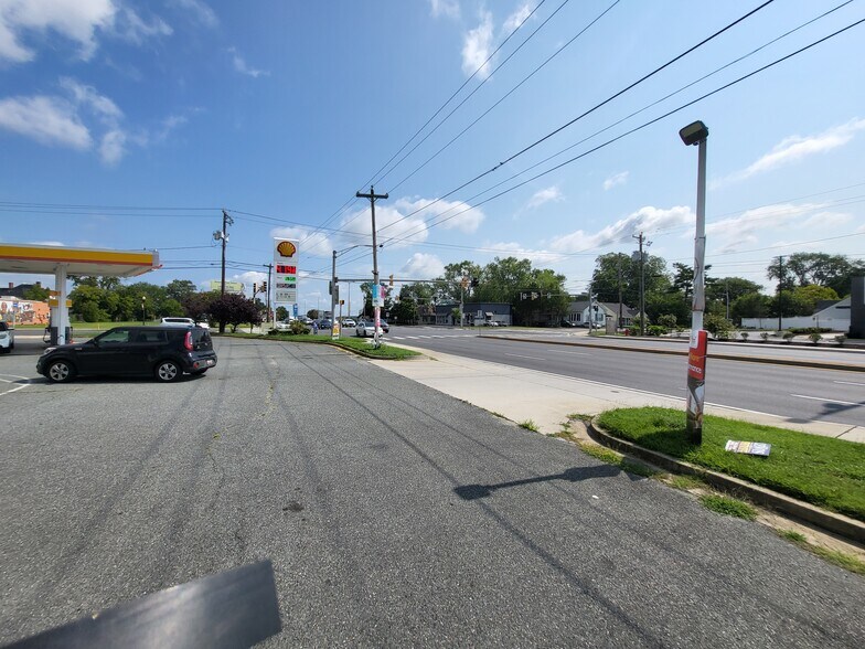 More Photos Of 203 Sunburst Hwy, Cambridge Office For Sale