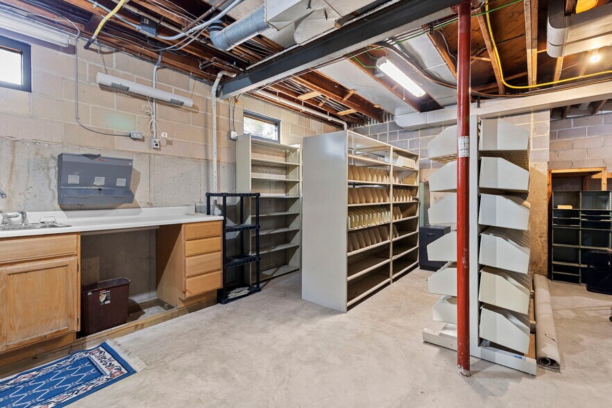 More Photos Of 540 Howdershell Rd, Florissant Medical For Sale