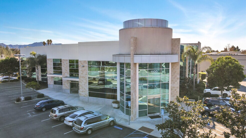 More Photos Of 1100 Flynn Rd, Camarillo Medical For Lease
