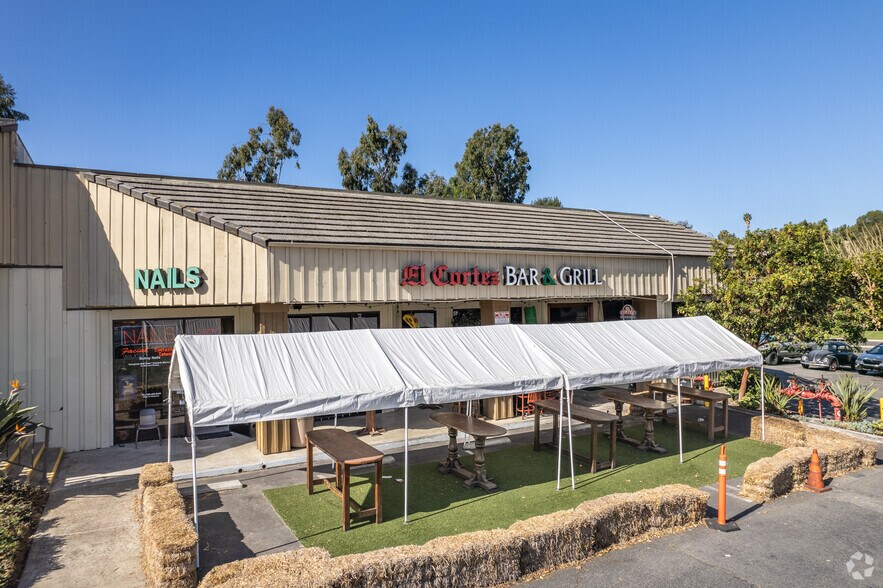 More Photos Of 28971-28991 Golden Lantern, Laguna Niguel Unknown For Lease