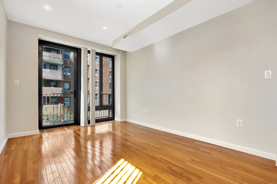More Photos Of 148-36 89th Ave, Jamaica Apartments For Sale