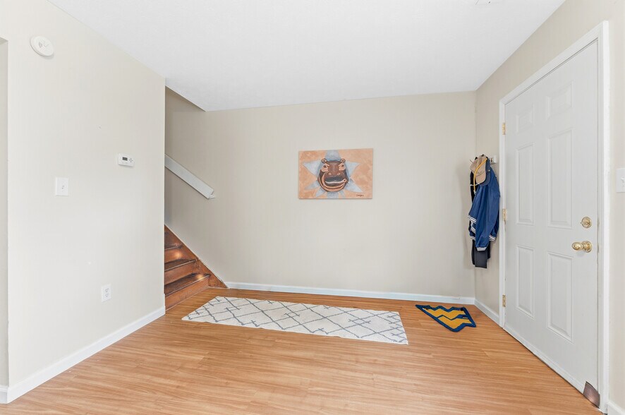 More Photos Of 409 McLane Avenue, Morgantown Apartments For Sale