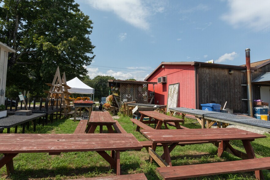 More Photos Of 1105 Route 32, Uncasville Freestanding For Sale