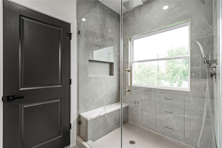 More Photos Of 4521 Newberry St, Houston Multifamily For Sale