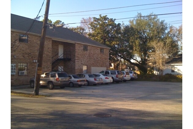 More Photos Of 2273 Barataria Blvd, Marrero Loft Creative Space For Lease