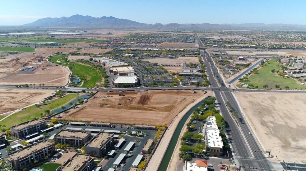 More Photos Of 2333 N Pebble Creek Pky, Goodyear Storefront For Sale