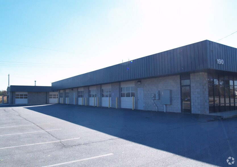 More Photos Of 190 Old Loganville Rd SW, Loganville Auto Repair For Lease