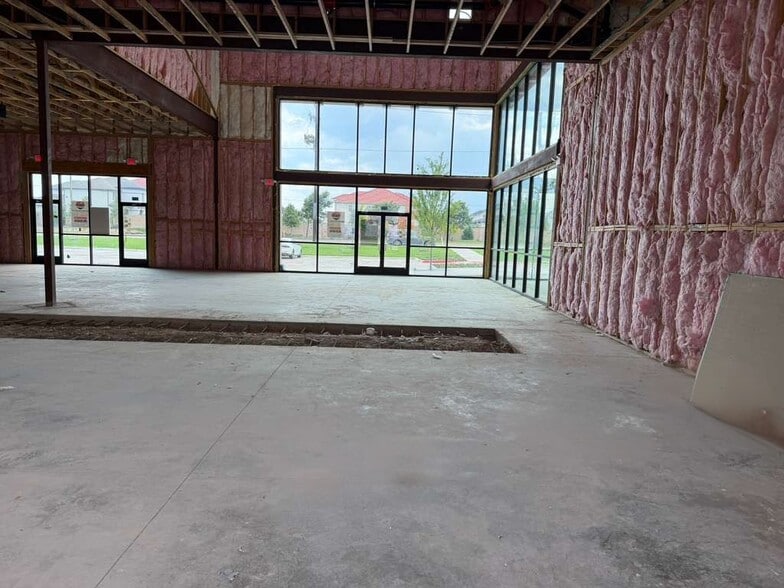 More Photos Of 10202 Coit Rd, Frisco Freestanding For Lease