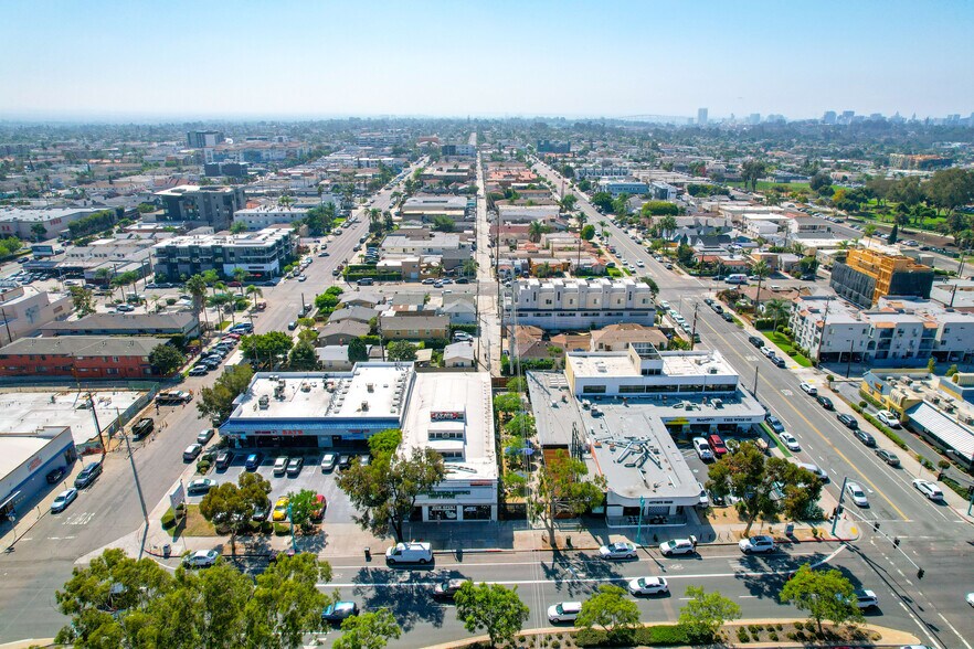 More Photos Of 2875 El Cajon Blvd, San Diego Storefront For Lease