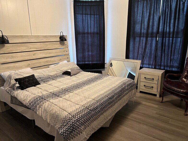 More Photos Of 408 James St, Syracuse Apartments For Sale