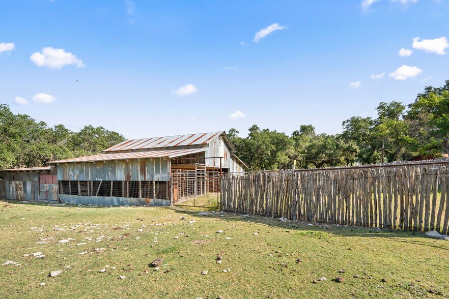 More Photos Of 443 Ammann Rd, Fair Oaks Ranch Land For Sale