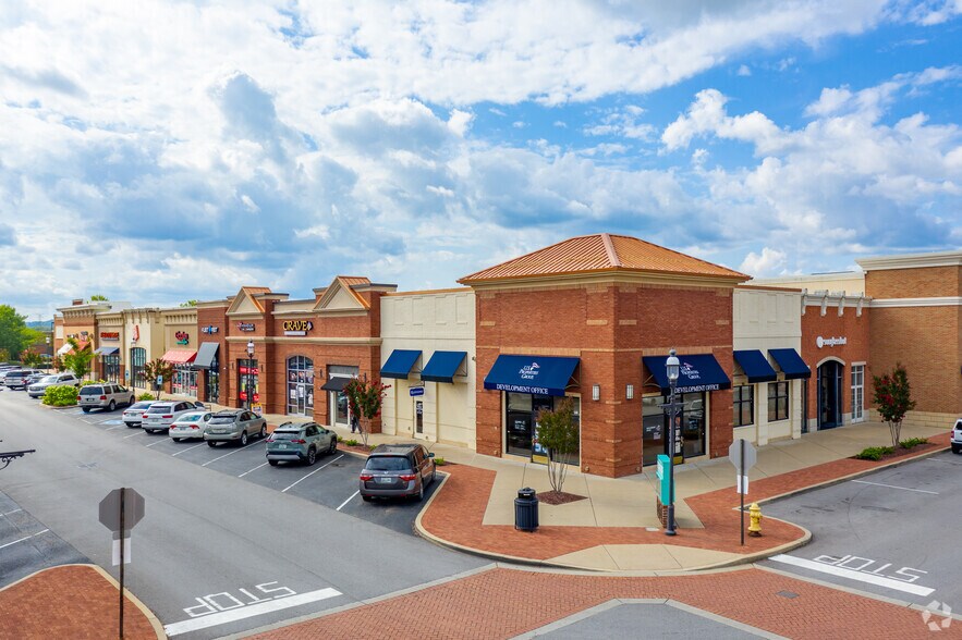 More Photos Of 300 Indian Lake Blvd, Hendersonville Unknown For Lease