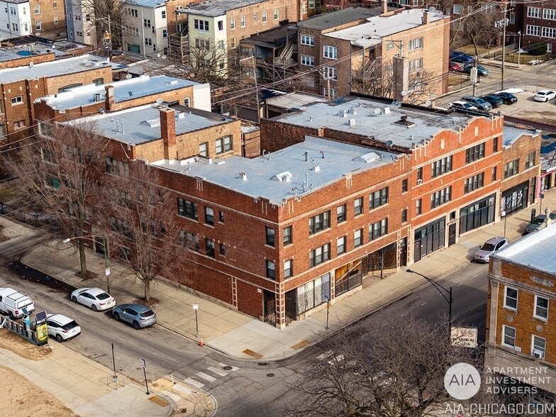 Primary Photo Of 7851 S Bennett Ave, Chicago Apartments For Sale