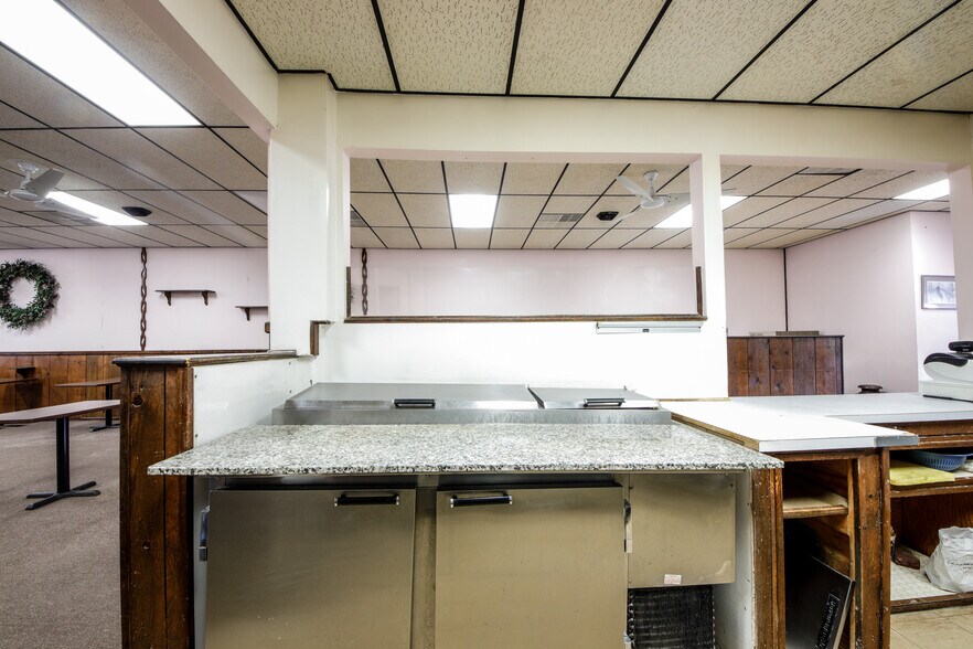 More Photos Of 187 Main St, Unadilla Storefront For Lease