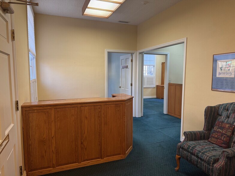 More Photos Of 810 SW Madison Ave, Corvallis Office For Lease
