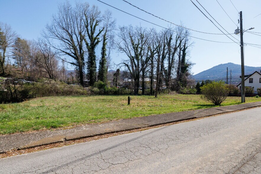 More Photos Of 0 Valley Street, Clayton Land For Sale