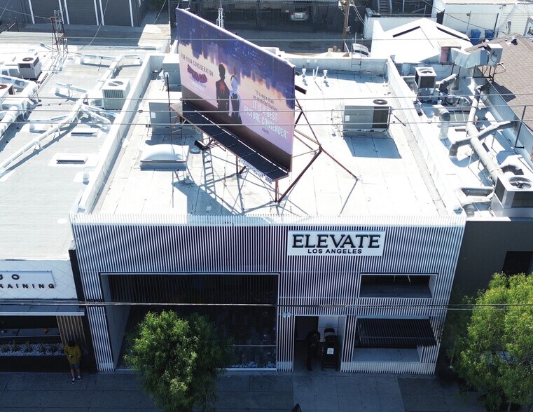 More Photos Of 8016-8018 W 3rd St, Los Angeles Restaurant For Sale