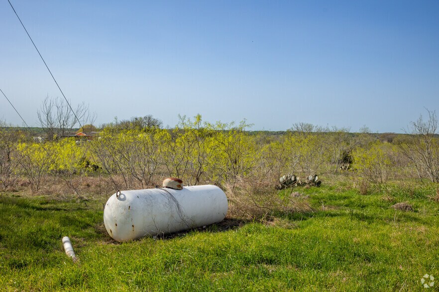More Photos Of 2200 High Rd, Uhland Land For Sale
