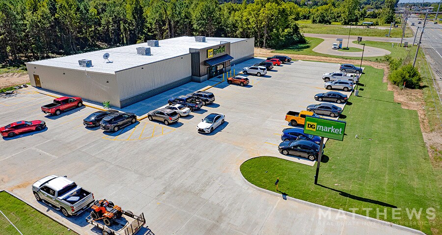 More Photos Of 4000 E 9th St, Texarkana Freestanding For Sale