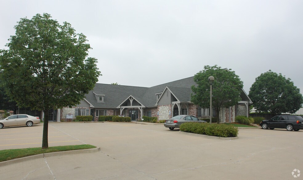 Primary Photo Of 6139-6143 E 91st St, Tulsa Medical For Lease