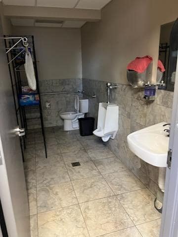 More Photos Of 2069 Highway 35, South Amboy Warehouse For Lease