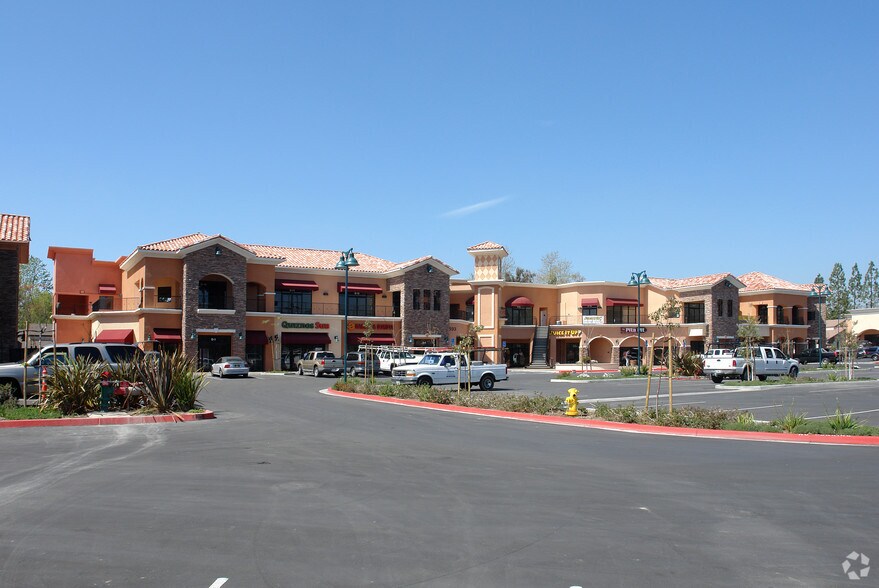 More Photos Of 6591-6599 Collins Dr, Moorpark Unknown For Lease