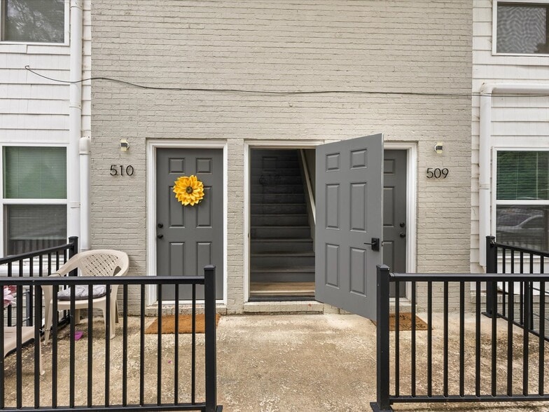 More Photos Of 112 Becky Dr, Greeneville Apartments For Sale