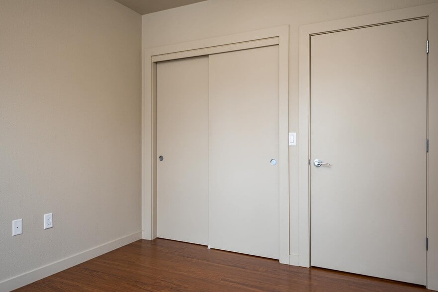 More Photos Of 4419-4439 NE Fremont St, Portland Apartments For Sale