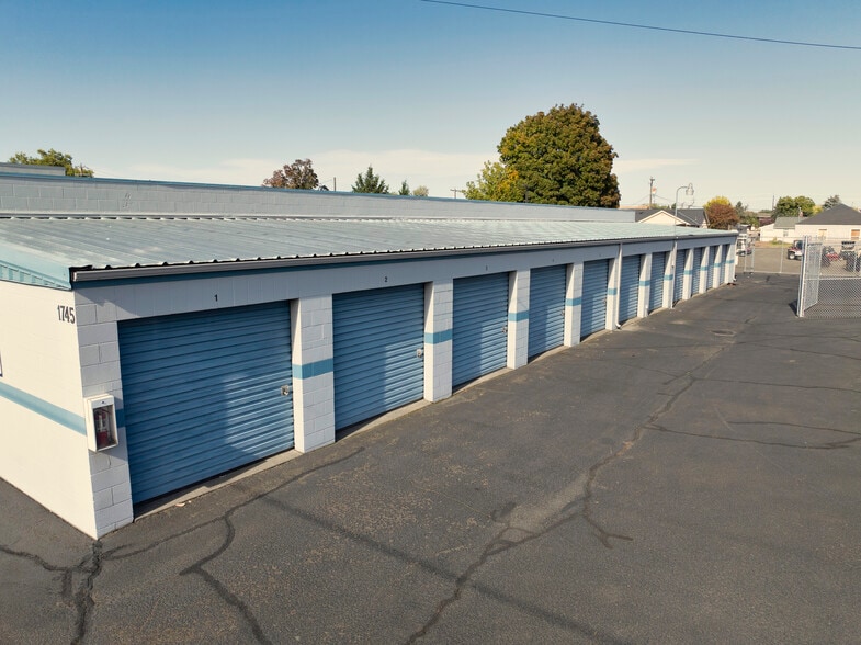 More Photos Of 1737 Isaacs Ave, Walla Walla Self Storage For Sale