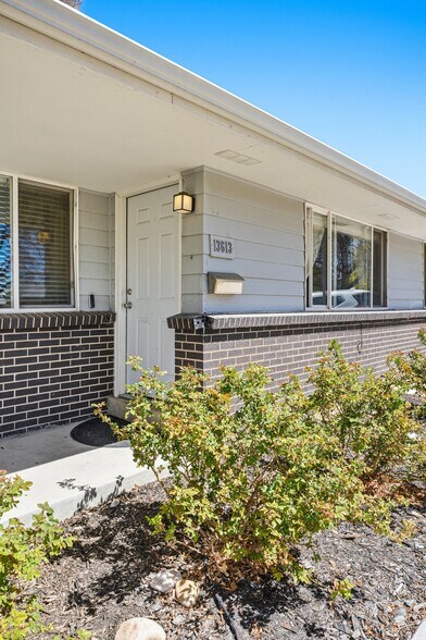 More Photos Of 13611 E Nevada Pl, Aurora Multifamily For Sale