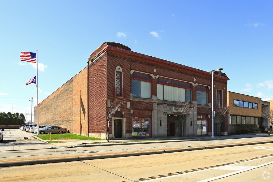 Primary Photo Of 3800-3812 Euclid Ave, Cleveland Light Manufacturing For Lease