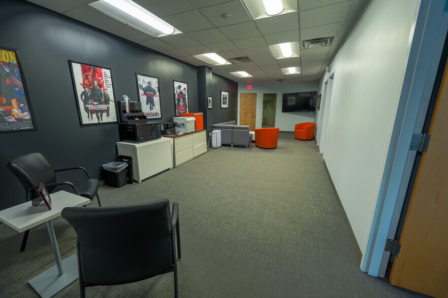 More Photos Of 65 Harristown Rd, Glen Rock Office For Lease