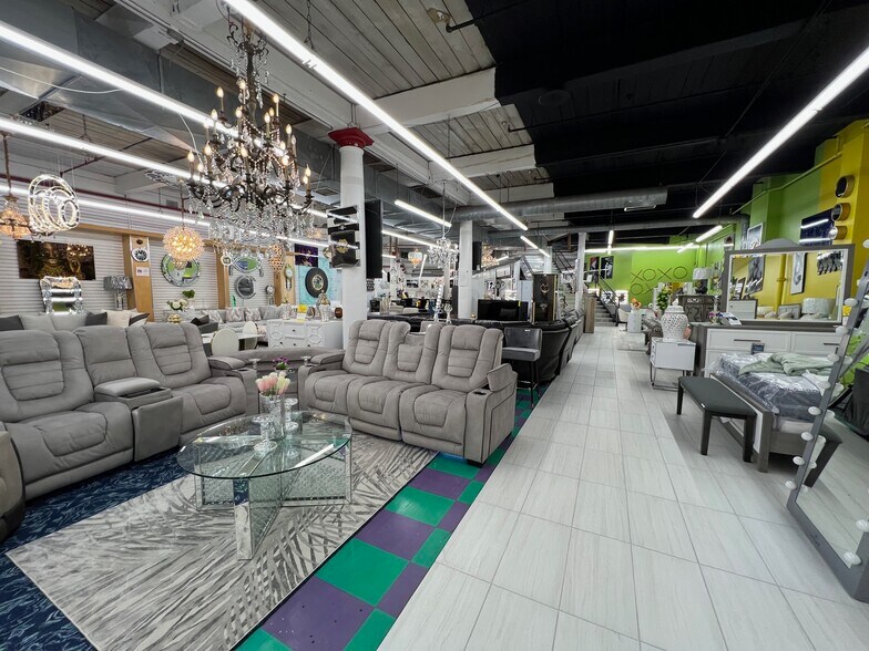 More Photos Of 300 Main St, Paterson General Retail For Sale