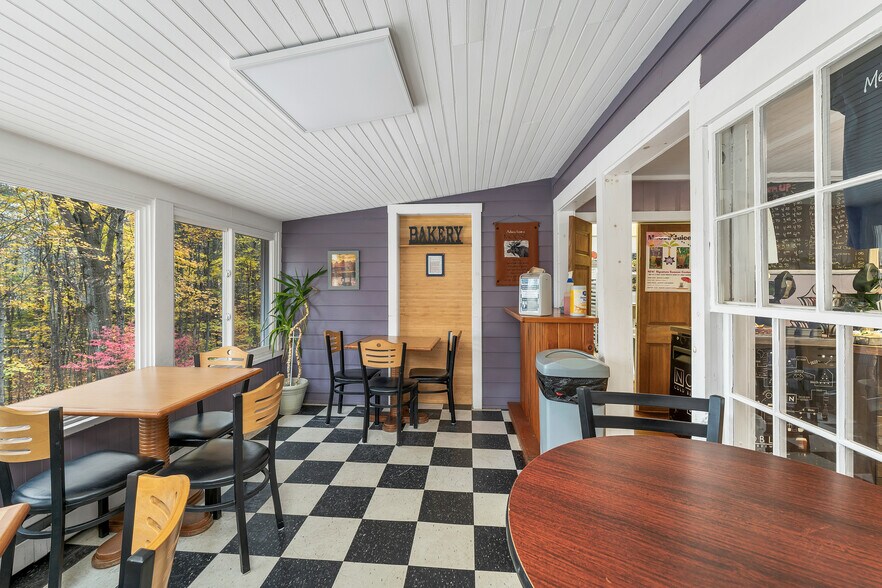 More Photos Of 136 Daniel Webster Hwy, Meredith General Retail For Sale