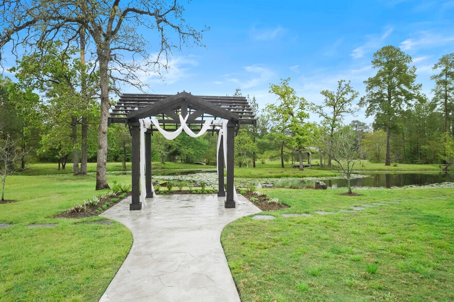 More Photos Of 25566 Bradbury Dr, Hockley Winery Vineyard For Sale