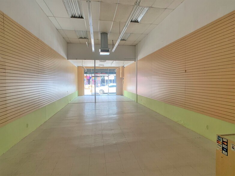More Photos Of 1100-1106 S Los Angeles St, Los Angeles General Retail For Sale
