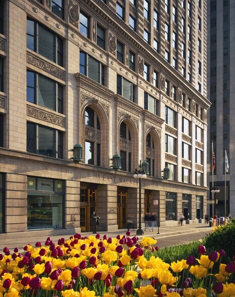 More Photos Of 35 E Wacker Dr, Chicago Office For Lease