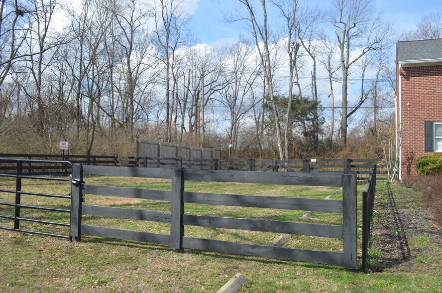 More Photos Of tazwell drive, Louisville Multifamily For Sale