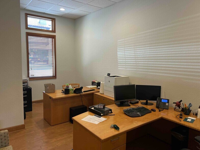 More Photos Of 222 S Pennsylvania Ave, Winter Park Office For Lease