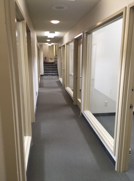 More Photos Of 212 Wells Ave S, Renton Office For Lease
