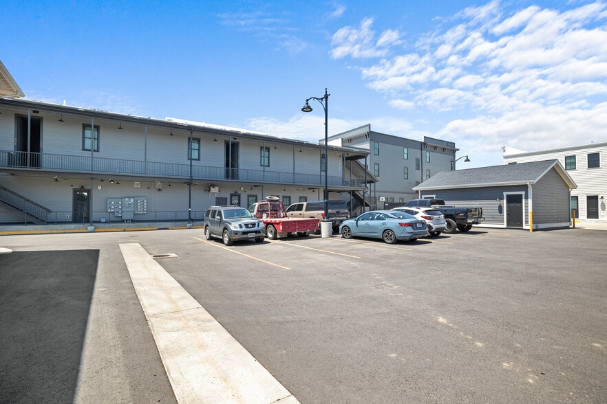 More Photos Of 1625 Annafeld Pky E, Billings Apartments For Sale