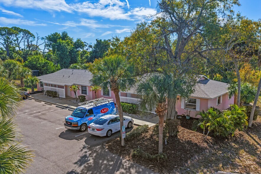 More Photos Of 149-181 Old Englewood Rd, Englewood Apartments For Sale