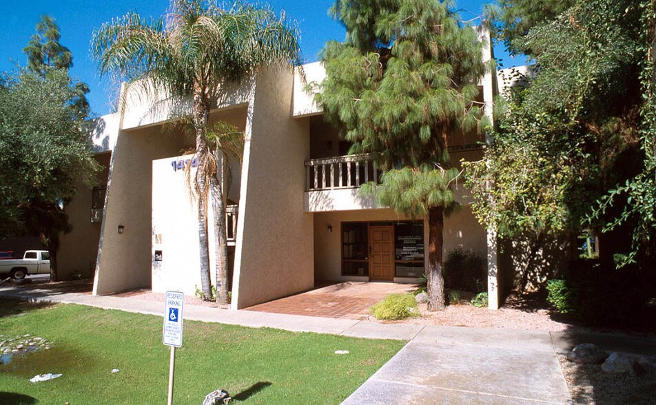 More Photos Of 1414 E Indian School Rd, Phoenix Office For Sale