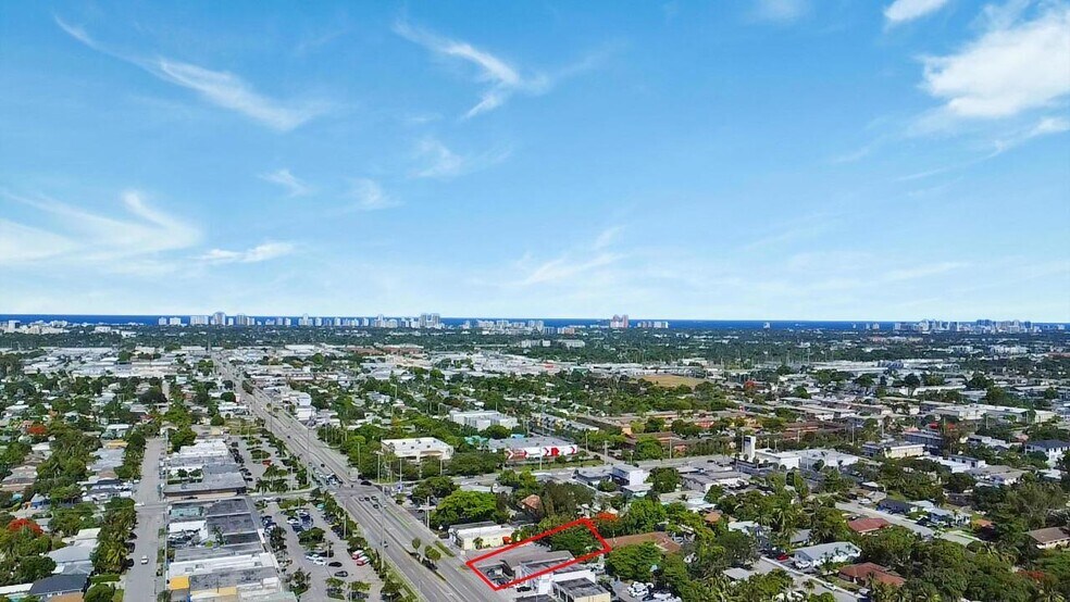 More Photos Of 200 W Prospect Rd, Oakland Park Freestanding For Sale