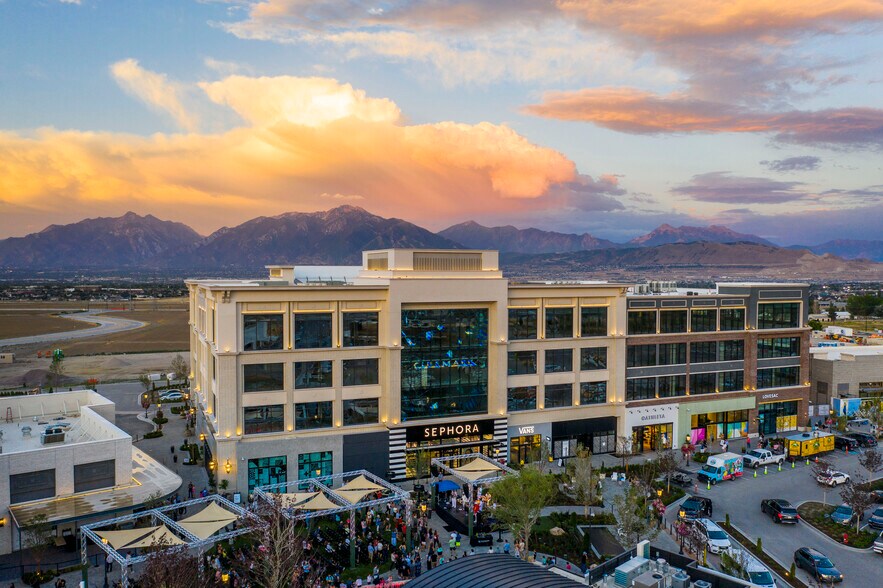 More Photos Of 13400 S & Mountain View Corridor, Riverton Unknown For Lease